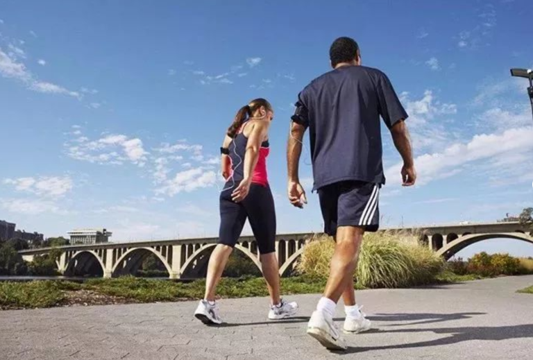 深圳農(nóng)產(chǎn)品配送公司與您分享:每天走多少步最養(yǎng)生?